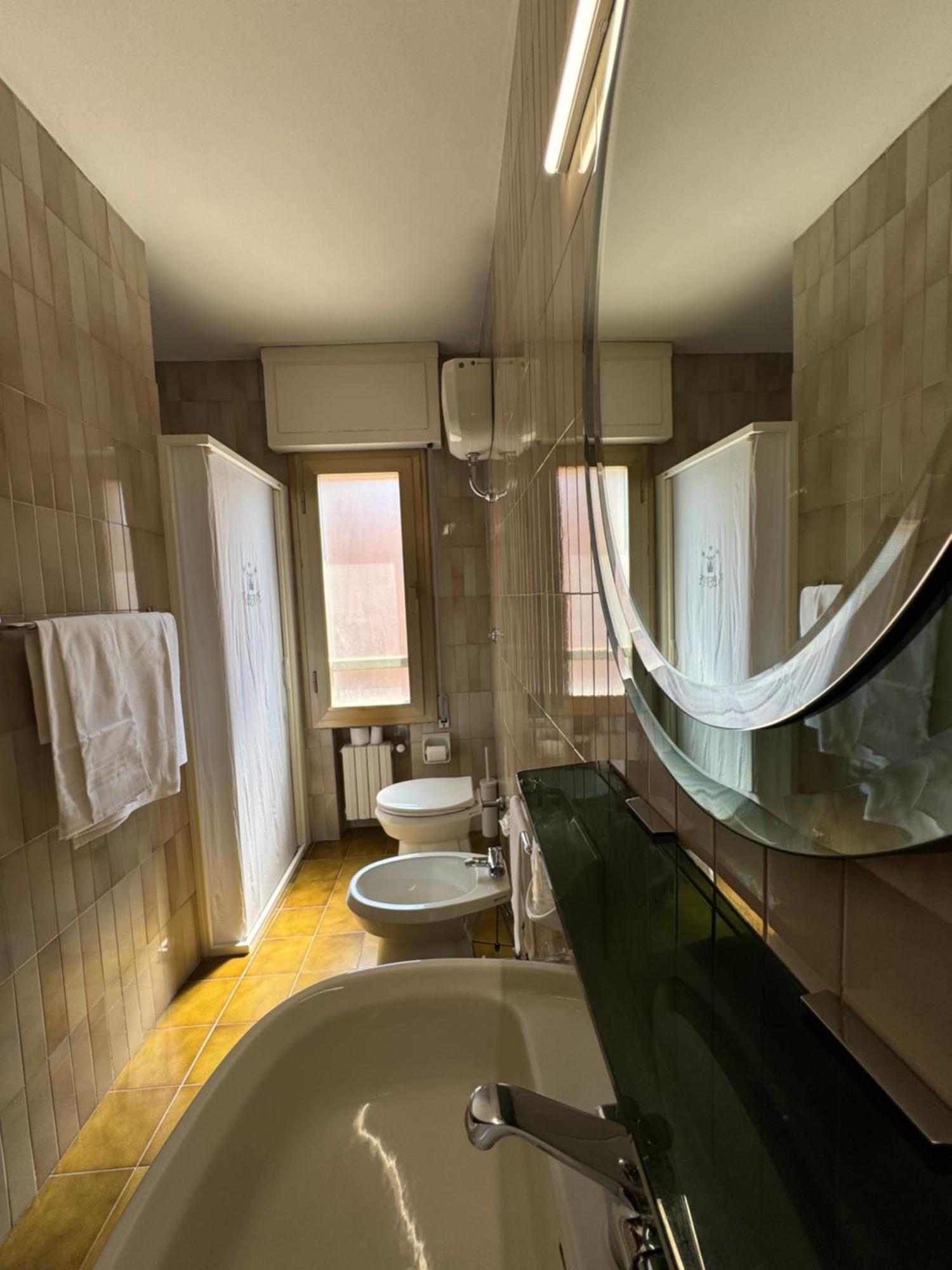 Da Beppe Hotel Chiesina Uzzanese Exterior photo