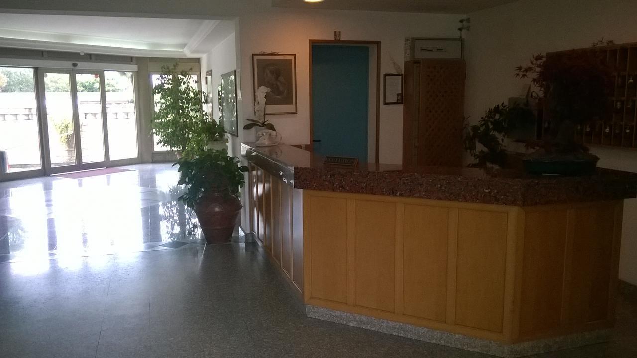 Da Beppe Hotel Chiesina Uzzanese Exterior photo