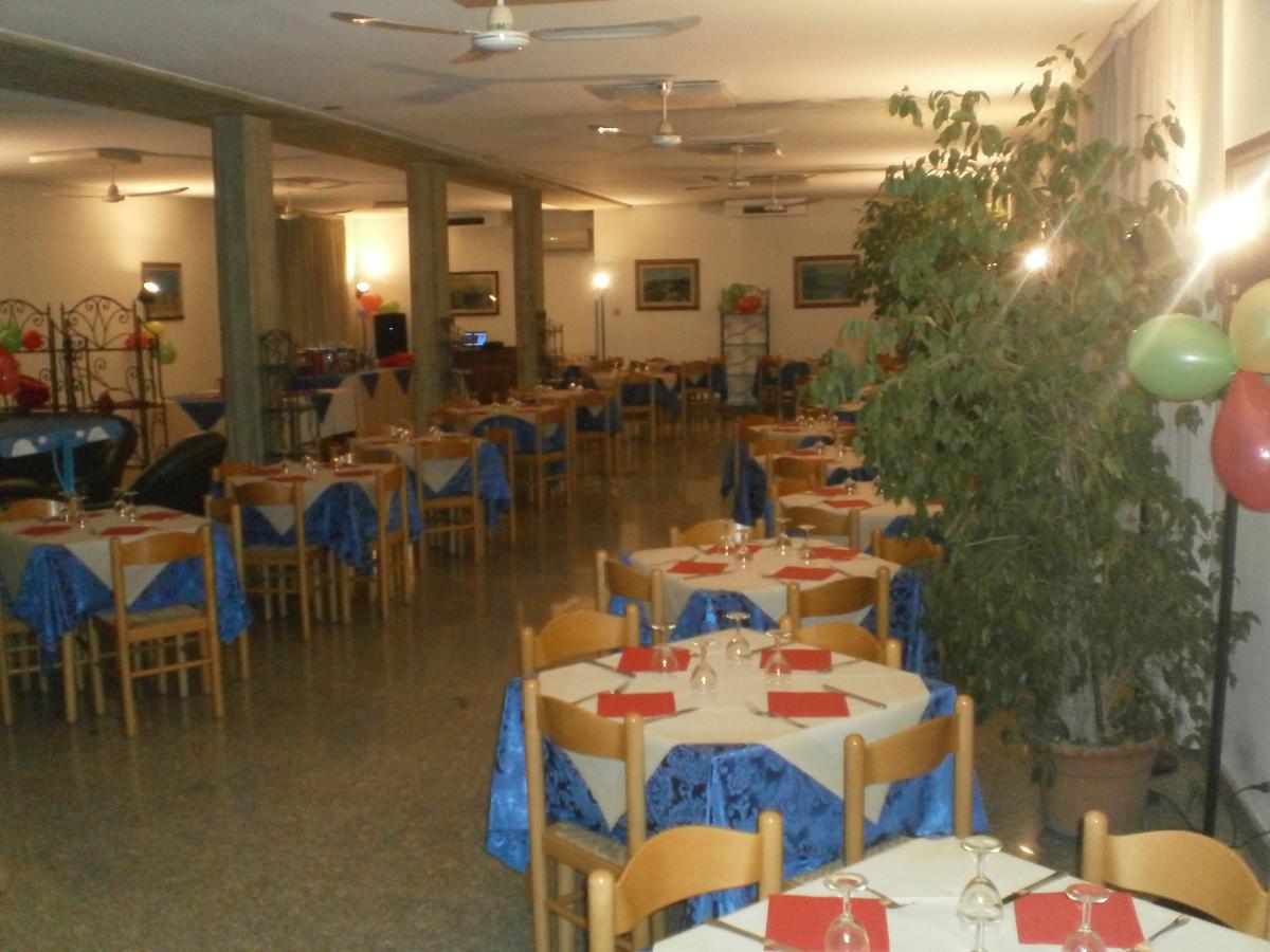 Da Beppe Hotel Chiesina Uzzanese Exterior photo
